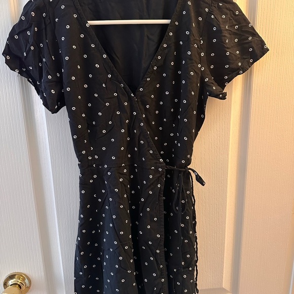 Abercrombie & Fitch Black Mini Dress with White Dots - Picture 2 of 4